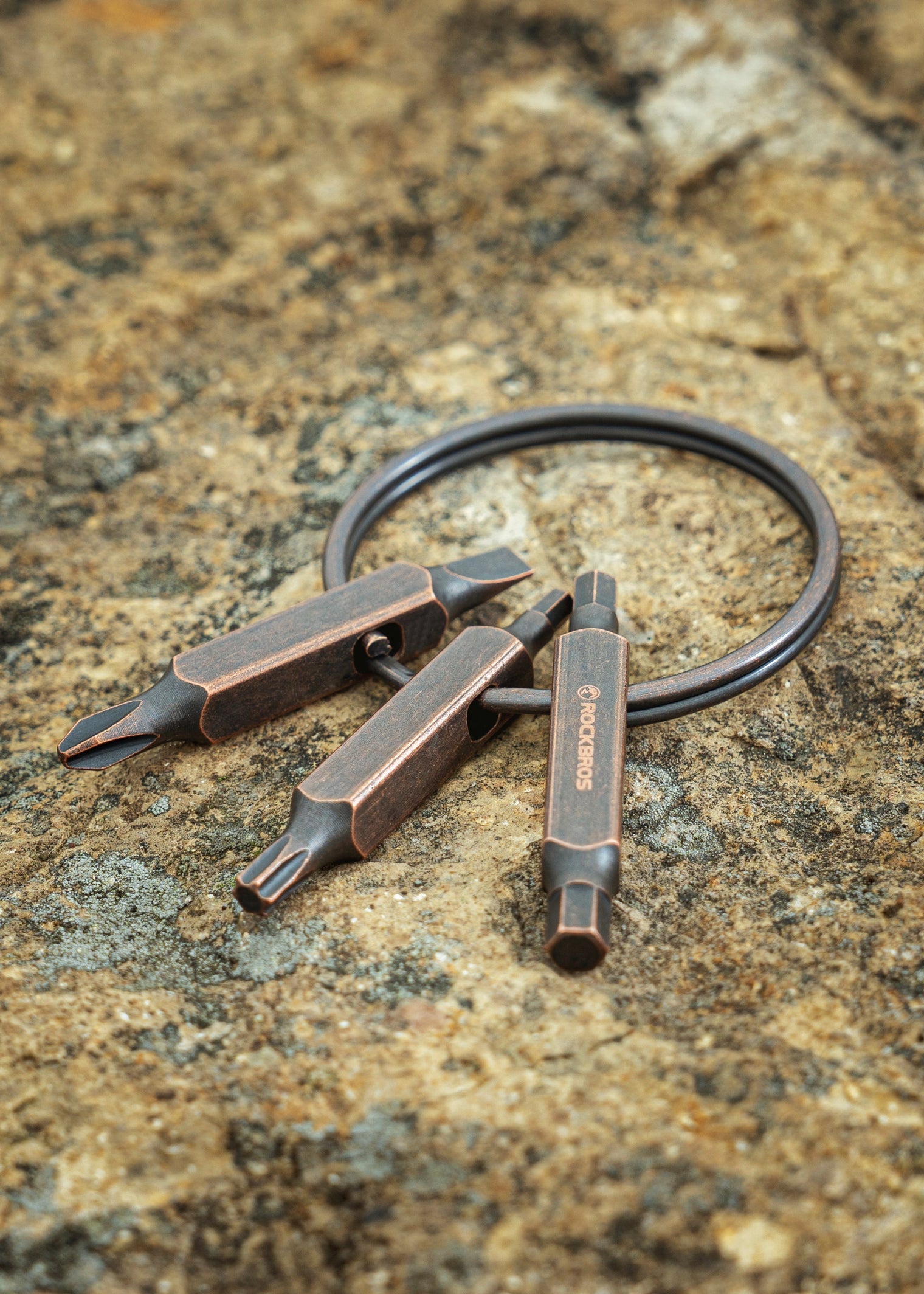 【ROAD TO SKY】by ROCKBROS Multi-Use Bike Tool Keyring