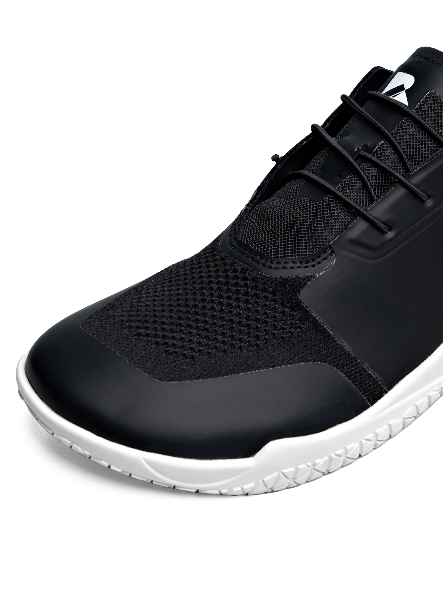 Legend Hybrid Barefoot Trainer Black