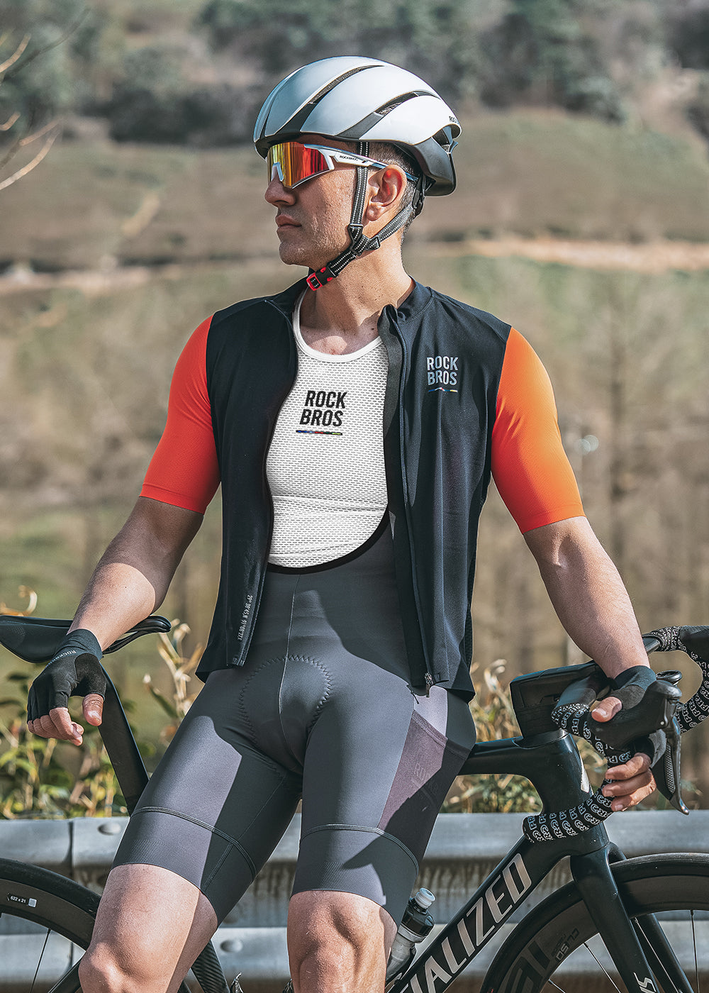 【ROAD TO SKY】Unisex Sleeveless Mesh Cycling Base Layer in Various Colours