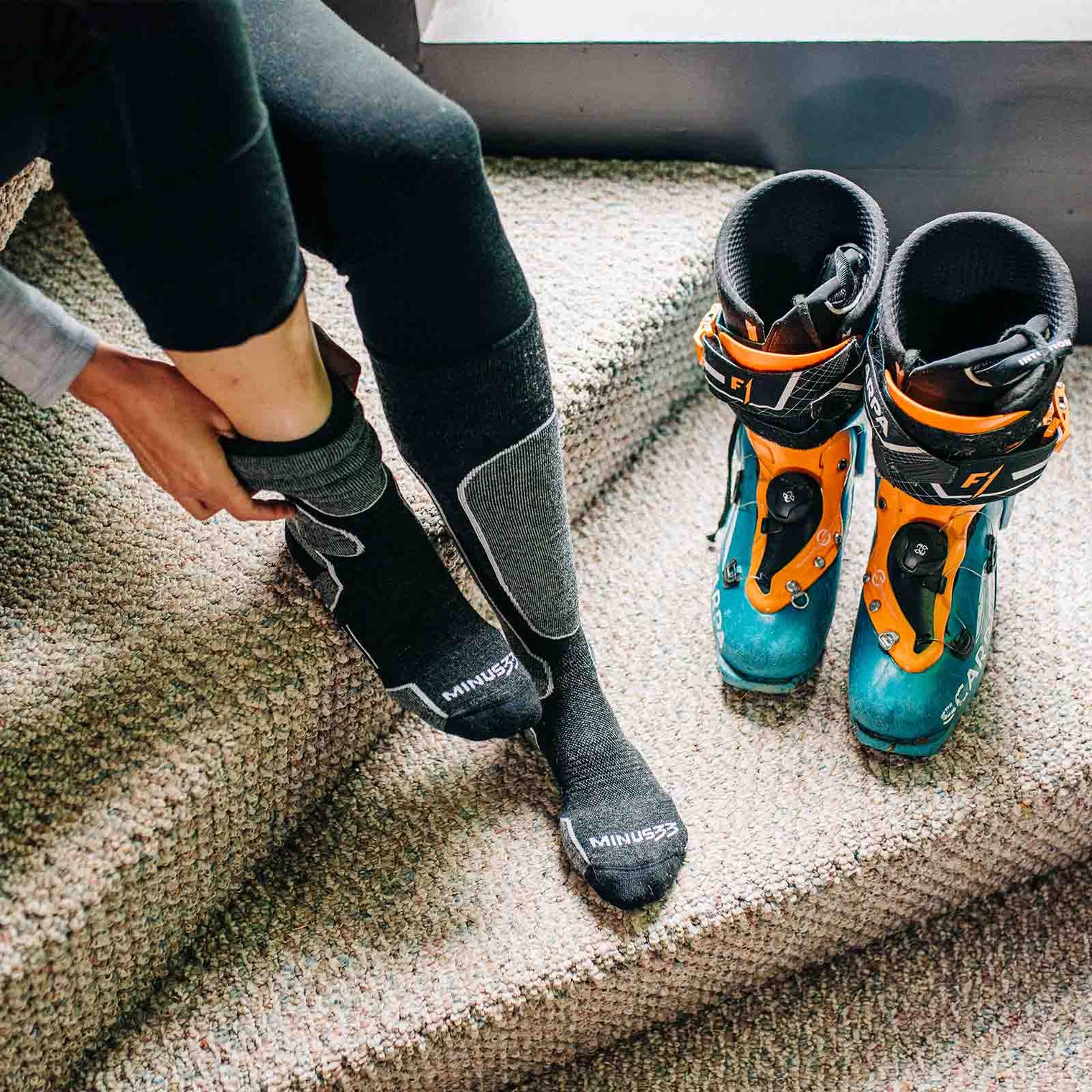 Merino Wool Snowboard Socks - Lightweight Over The Calf