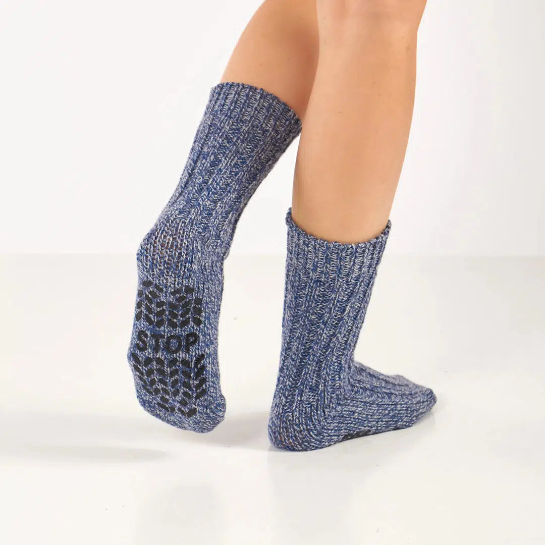 Women's Merino Crew Non-Slip Grip Cabin & Christmas Socks