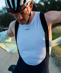 M. ESCAPE BIB - BLACK