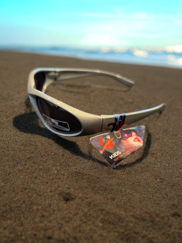 Mountain Shades Kids Defender Sunglasses - Ages 9-12 (Silver)