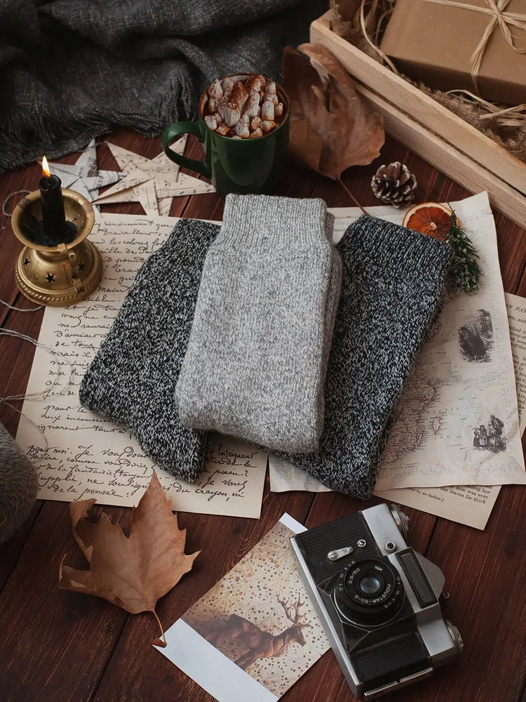 Men's Merino Wool Extra Thick Full Terry Fuzzy Crew Socks