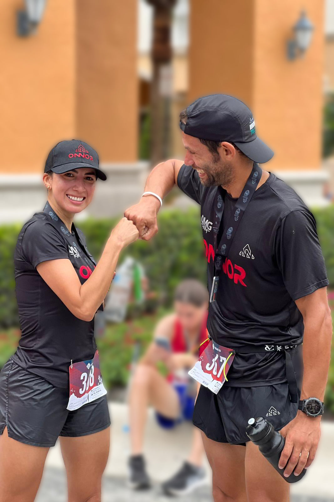 Women's ONNOR Running Black Pro Shirt