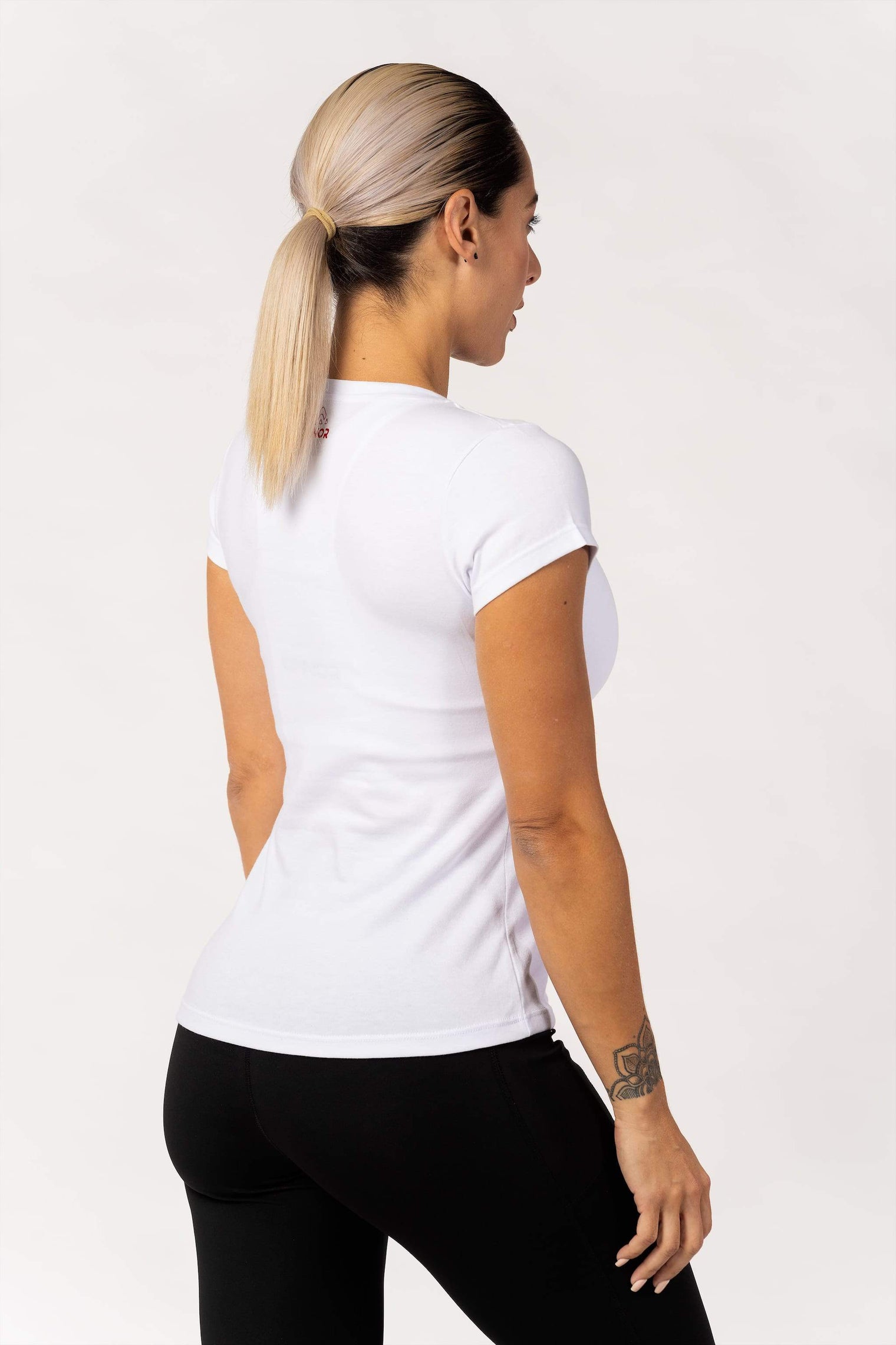 Women's Classic White Expert T-Shirt